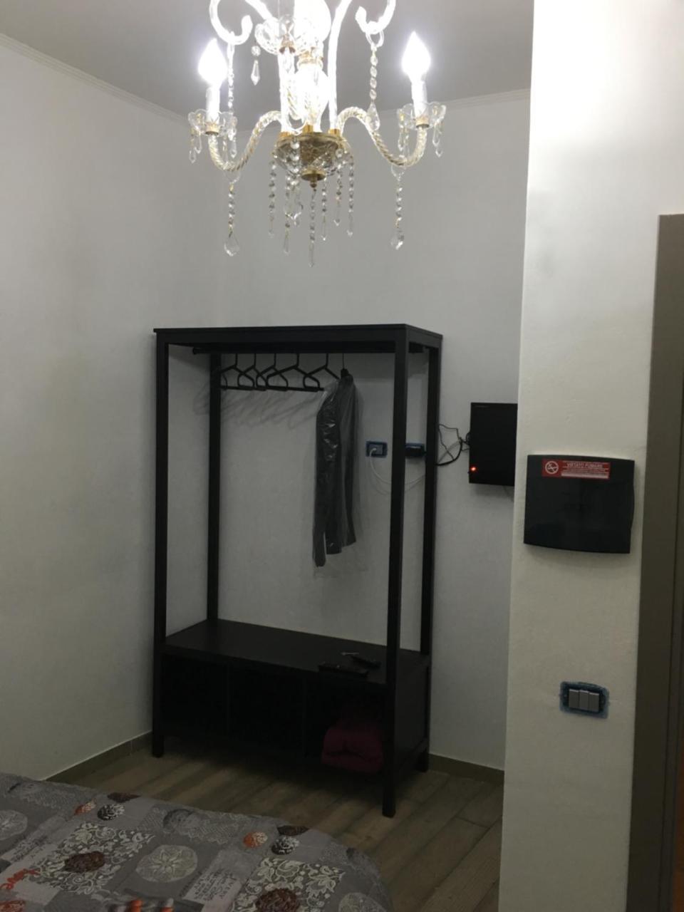مبيت وإفطار نابولي Na Tazzulel E Cafe المظهر الخارجي الصورة